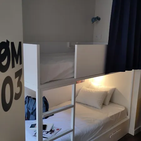 SLO Hostel Lyon Saxe-3